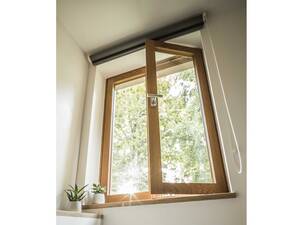 Modernität in historischer Kubatur: Das Haus aus dem 19. Jahrhundert wurde erneuert, jedoch nicht rekonstruierend. Keine Sprossenfenster, Fensterläden oder handgestrichene Biberschwanzziegel, sondern moderne Elemente prägen das Gebäude. Holzmanufaktur Rottweil GmbH.