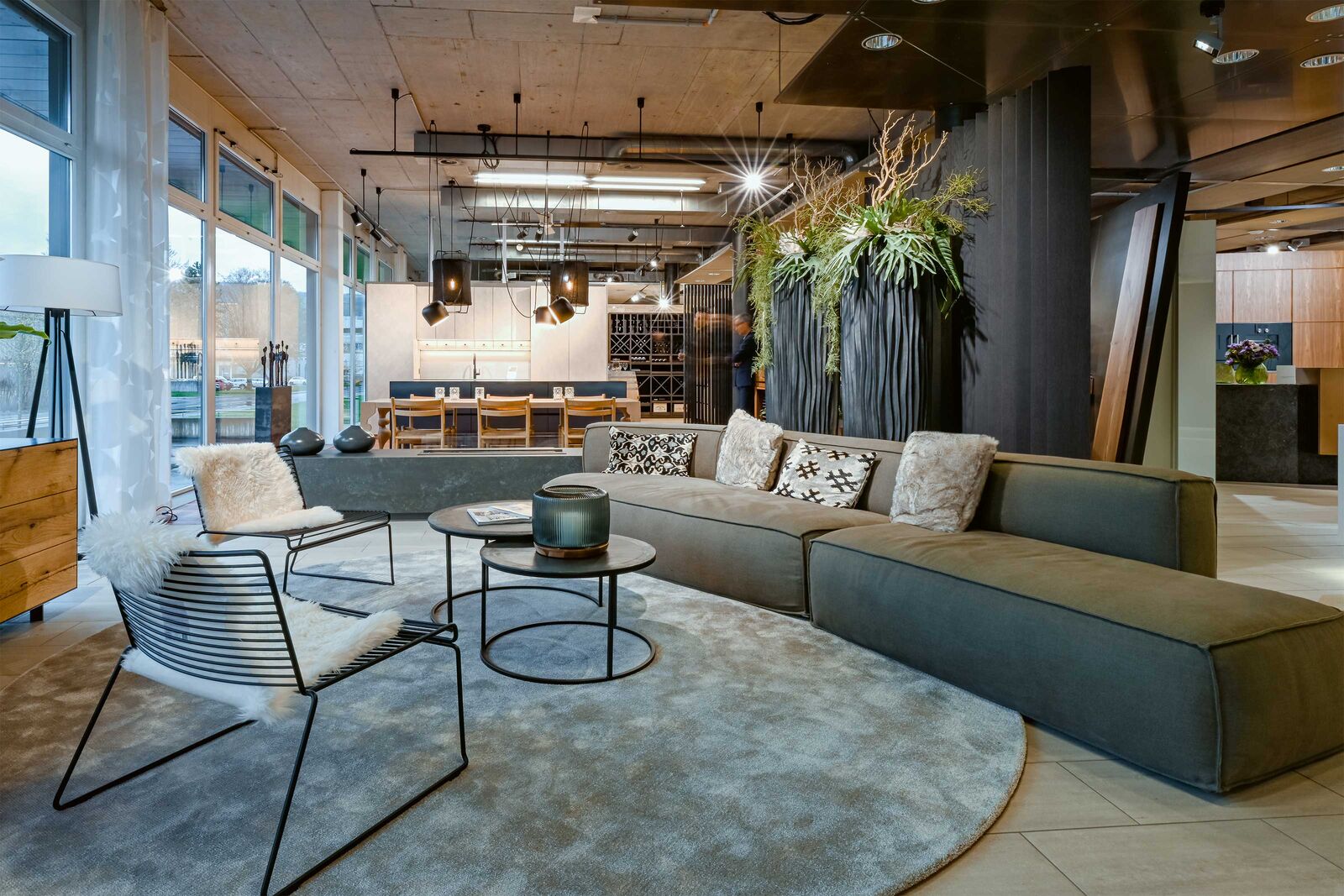 Im grosszügigen Showroom lässt sich die Kundschaft inspirieren.